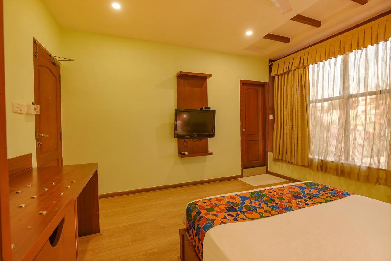 Fabhotel The Btm Palace - Btm Layout Bangalore Exterior foto