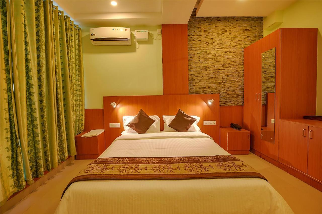 Fabhotel The Btm Palace - Btm Layout Bangalore Exterior foto