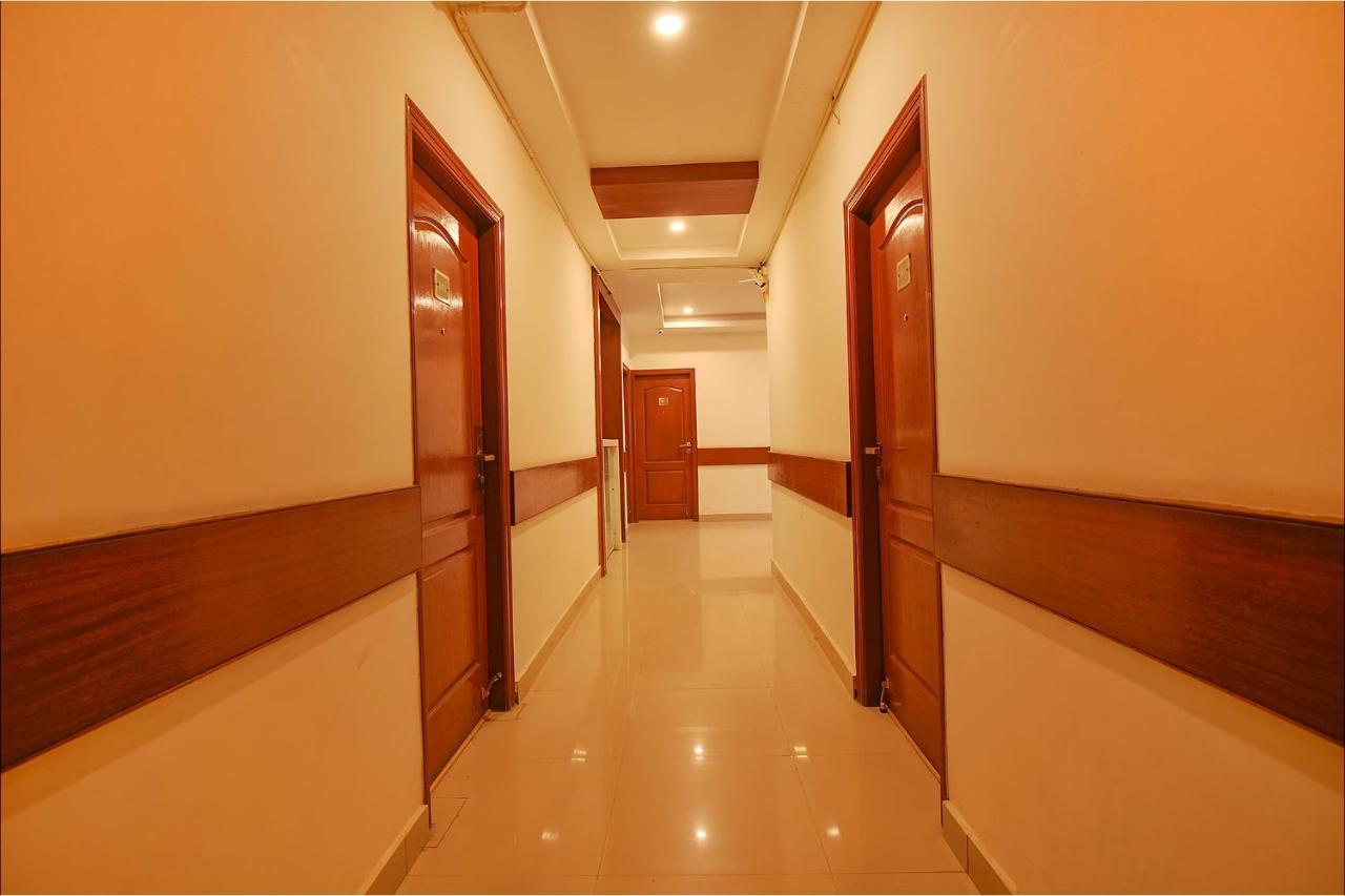 Fabhotel The Btm Palace - Btm Layout Bangalore Exterior foto