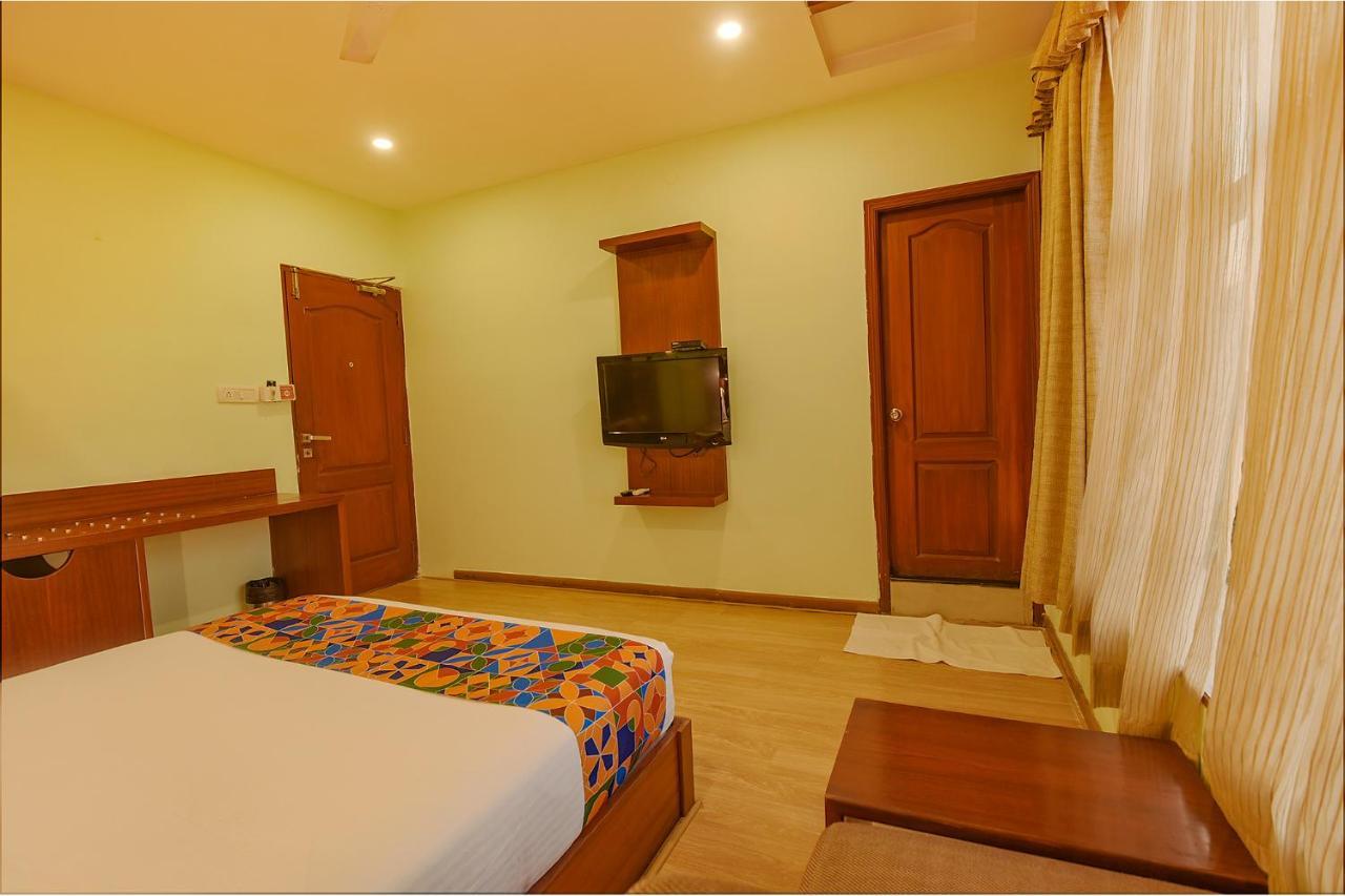 Fabhotel The Btm Palace - Btm Layout Bangalore Exterior foto